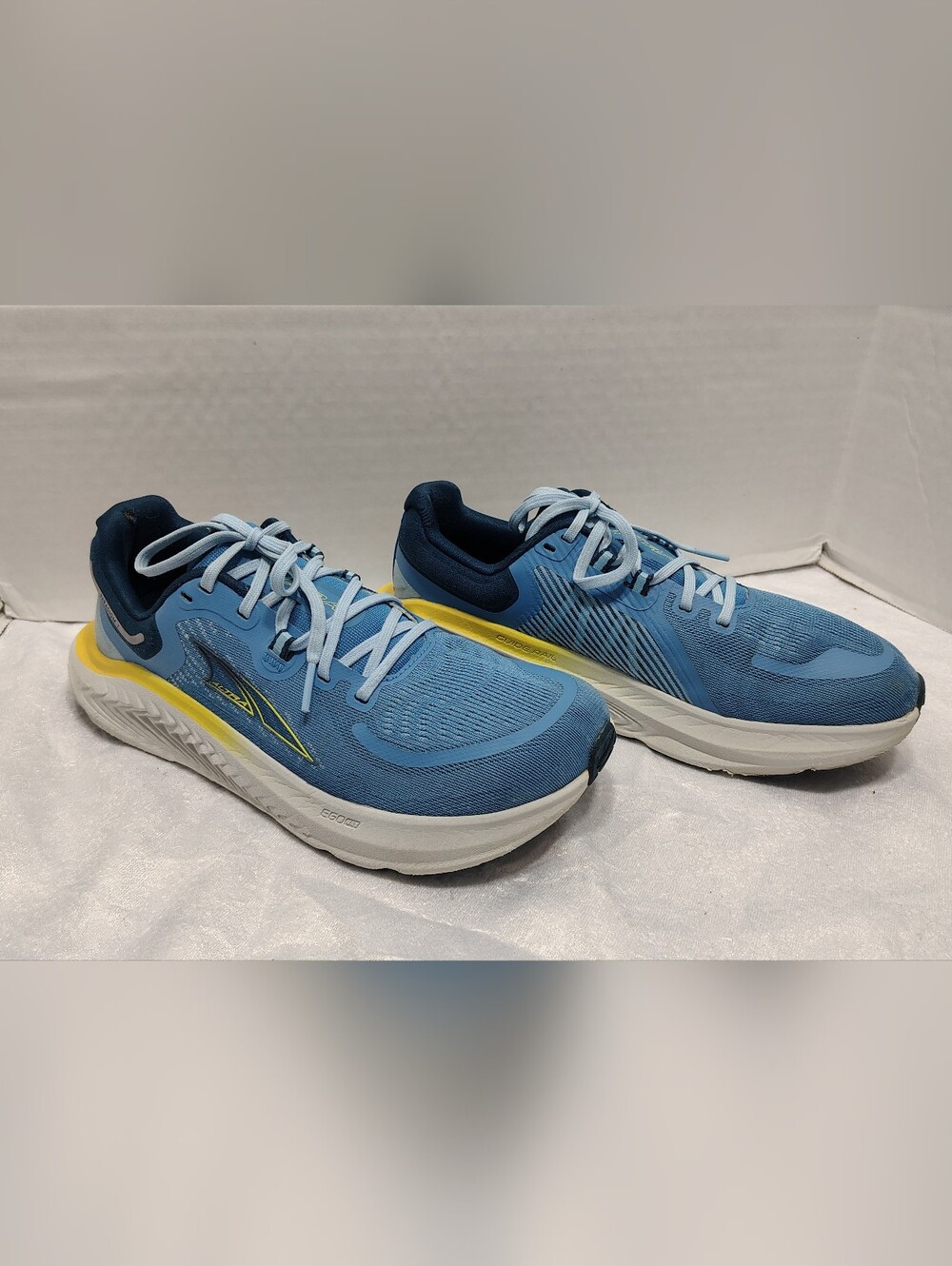 Altra Paradigm 7, Women's # 7.5 US , Trail Running Shoes